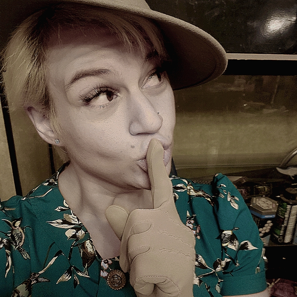 Meet your Posher, Lanie